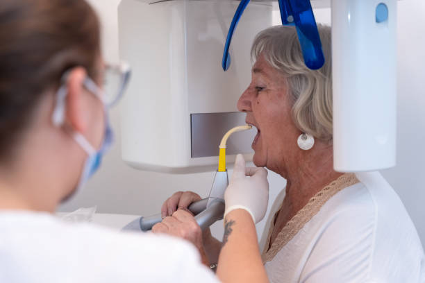 Best Holiday Emergency Dentist in Santa Rosa, TX